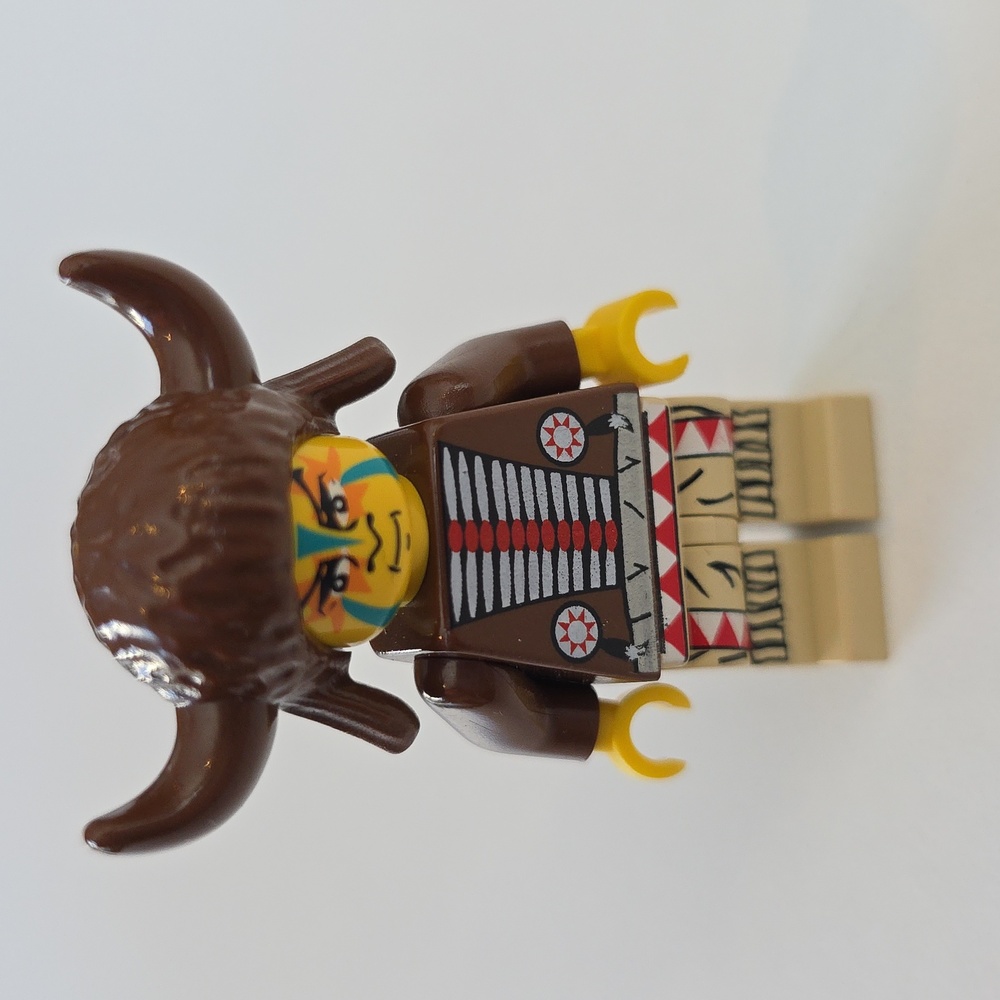 Lego Minifigure - Native American Indian Medicine Man Minifigure - Vintage